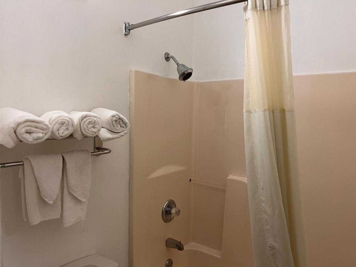 Quality Inn Maysville Экстерьер фото